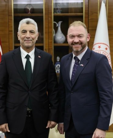 119f18c0479b352612811ee1d5f2203d