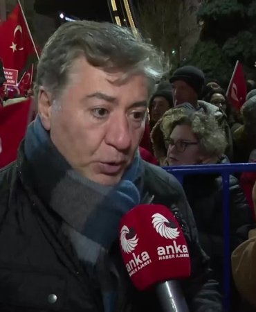 Murat Emir: Saraydakiler bu siyasi operasyondan vazgeçsinler