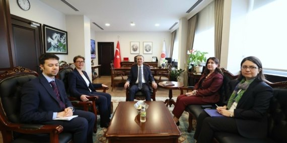 e7d221ecd8f8cf074971000878805834